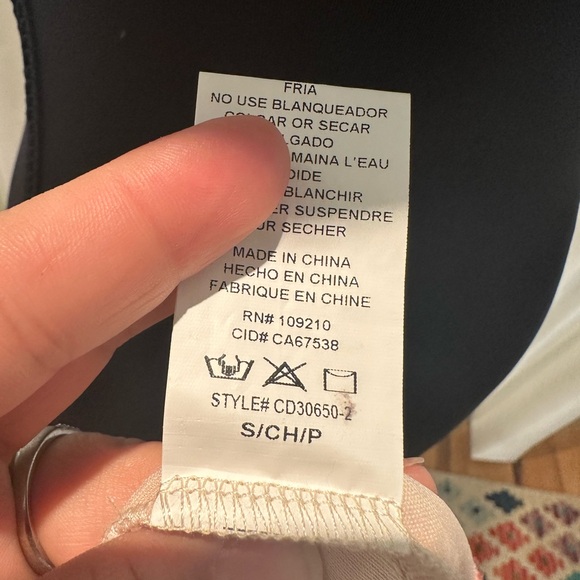 Windsor Elegant Pink Dress - Picture 8 of 8